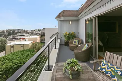 77 Grand View Avenue #301, San Francisco, CA 94114 - Photo 4