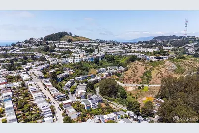 147 Stillings Avenue, San Francisco, CA 94131 - Photo 36