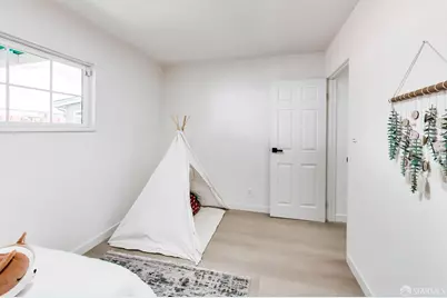 2177 Sullivan Avenue, San Jose, CA 95122 - Photo 16