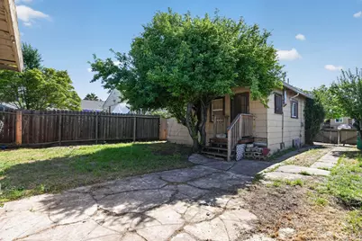2675 74th Avenue, Oakland, CA 94605 - Photo 14