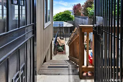 2937 Griffith Street, San Francisco, CA 94124 - Photo 24