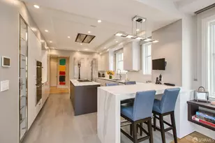 2100 Pacific Ave, San Francisco, CA 94115 - Photo 10