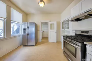 1082 Union St, San Francisco, CA 94133 - Photo 4