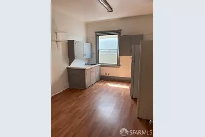 210 Tunnel Avenue, Richmond, CA 94801 - Photo 8