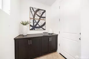 5453 Iron Horse Pkwy, Dublin, CA 94568 - Photo 16
