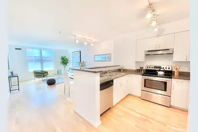 8300 Oceanview Terrace #101, San Francisco, CA 94132 - Photo 2