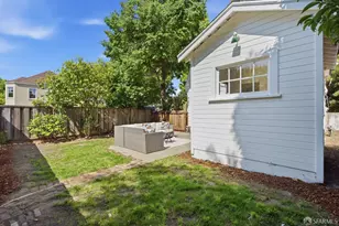 974 Chula Vista Ave, Burlingame, CA 94010 - Photo 42