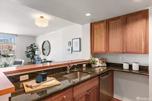 1800 Washington St, San Francisco, CA 94109 - Photo 10