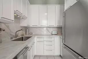 795 Sutter St, San Francisco, CA 94109 - Photo 22