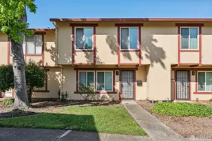 27788 Hummingbird Ct, Hayward, CA 94545 - Photo 24