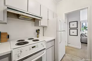 930 Pine St, San Francisco, CA 94108 - Photo 16