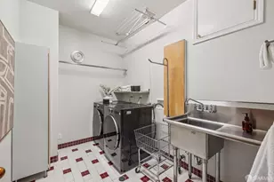381 Liberty St, San Francisco, CA 94114 - Photo 32