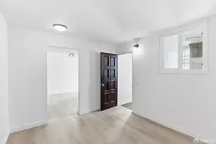 745 Vienna St, San Francisco, CA 94112 - Photo 32