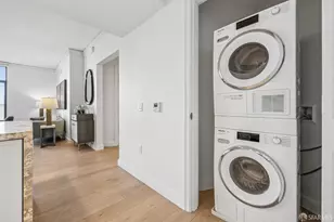 875 California St, San Francisco, CA 94108 - Photo 30