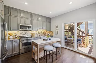 39 Douglass St, San Francisco, CA 94114 - Photo 6