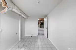 962 Prague St, San Francisco, CA 94112 - Photo 32