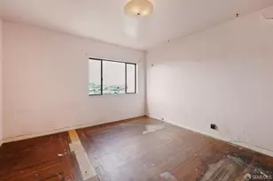962 Prague St, San Francisco, CA 94112 - Photo 24