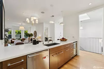 38 Camp Street, San Francisco, CA 94110 - Photo 18