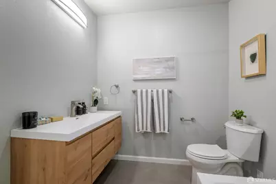 11 Topeka Avenue, San Francisco, CA 94124 - Photo 24