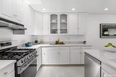 2771 37th Avenue, San Francisco, CA 94116 - Photo 14