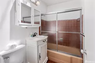 917 Rolph St, San Francisco, CA 94112 - Photo 12