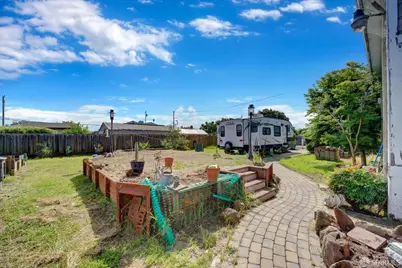 2515 Walnut Drive, San Leandro, CA 94577 - Photo 20