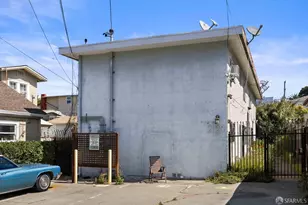 2120 E 22nd Ave, Oakland, CA 94606 - Photo 2