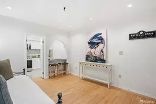 2001 Sacramento St, San Francisco, CA 94109 - Photo 4