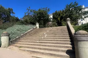 2001 Sacramento St, San Francisco, CA 94109 - Photo 18