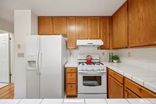 9 Lydia Ave, San Francisco, CA 94124 - Photo 10