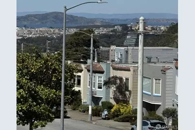 2051 10th Avenue, San Francisco, CA 94116 - Photo 14