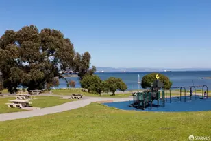 1552 Palou Ave, San Francisco, CA 94124 - Photo 32