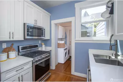 204 Grattan Street, San Francisco, CA 94117 - Photo 22