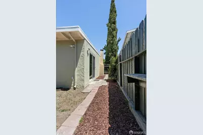 10097 Torrance Avenue, San Jose, CA 95127 - Photo 32