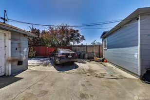9312 Holly St, Oakland, CA 94603 - Photo 30