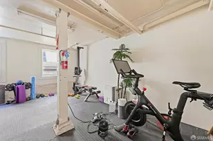 1865 California St, San Francisco, CA 94109 - Photo 22