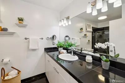 2918 Van Ness Street #1, San Francisco, CA 94109 - Photo 22