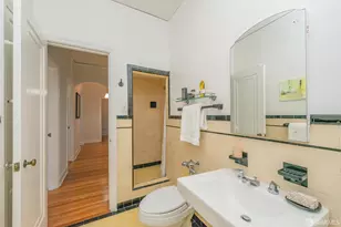 1895 Pacific Ave, San Francisco, CA 94109 - Photo 16
