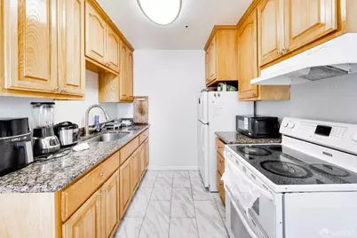 22049 Hathaway Avenue, Hayward, CA 94541 - Photo 6