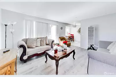 22049 Hathaway Avenue, Hayward, CA 94541 - Photo 4
