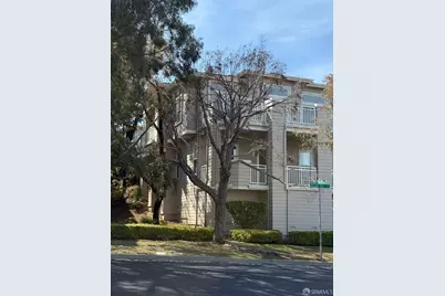 153 Golden Eagle Lane, Brisbane, CA 94005 - Photo 2