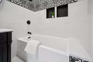 410 Clayton St, San Francisco, CA 94117 - Photo 14