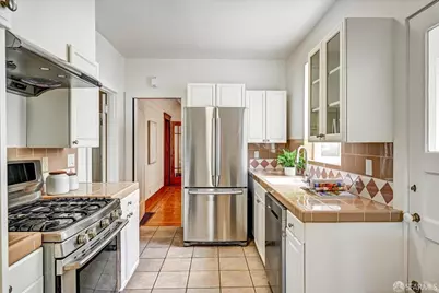 1525 Lawton Street, San Francisco, CA 94122 - Photo 12