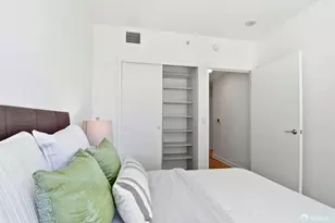 1688 Pine St, San Francisco, CA 94109 - Photo 30