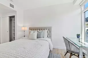 1688 Pine St, San Francisco, CA 94109 - Photo 20