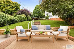 1040 Monterey Blvd, San Francisco, CA 94127 - Photo 62