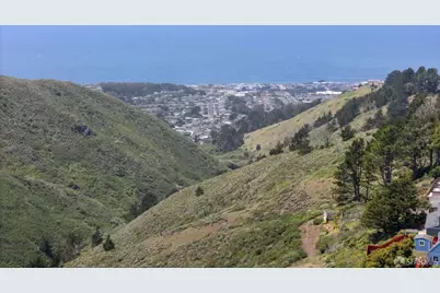 727 Lockhaven Drive, Pacifica, CA 94044 - Photo 12
