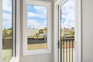1655 Beach St, San Francisco, CA 94123 - Photo 22