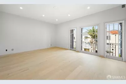 1655 Beach Street, San Francisco, CA 94123 - Photo 12