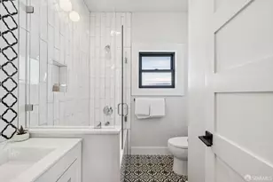 626 54th St, Oakland, CA 94609 - Photo 26